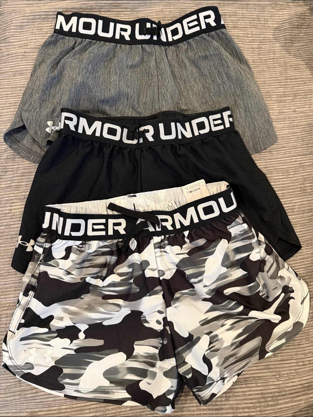 Under Armour Girls Shorts Set - Black, Gray, Camouflage